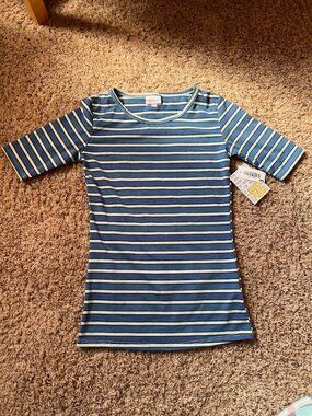 XXS LulaRoe shirt in blue NWT